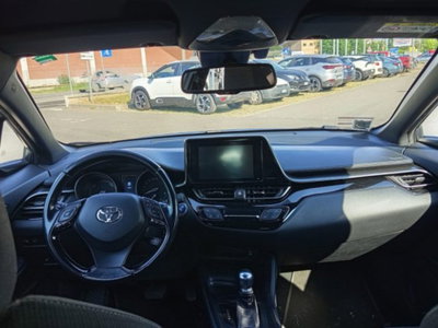 Toyota Toyota C-HR 1.8 Hybrid E-CVT Black Edition (4)