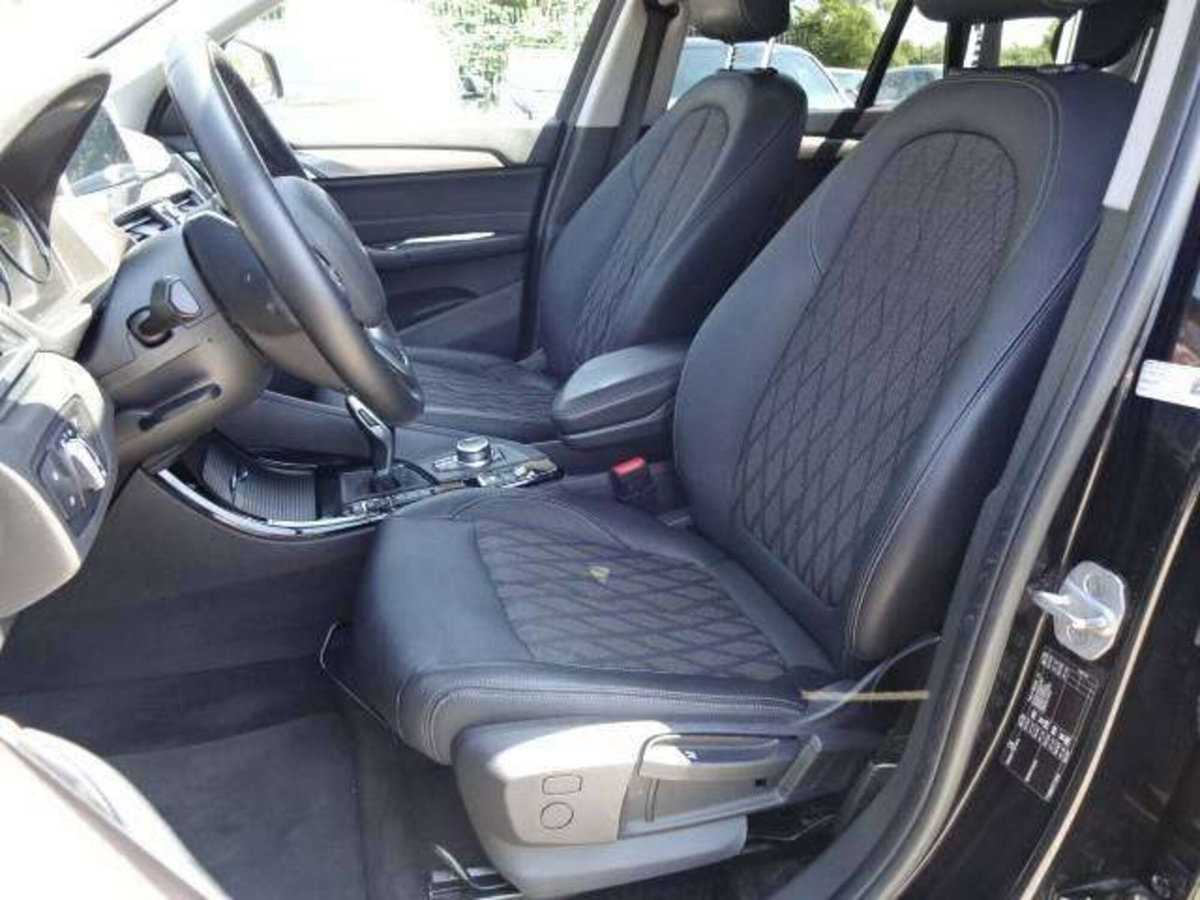 BMW X1 sDrive18i Advantage (11)