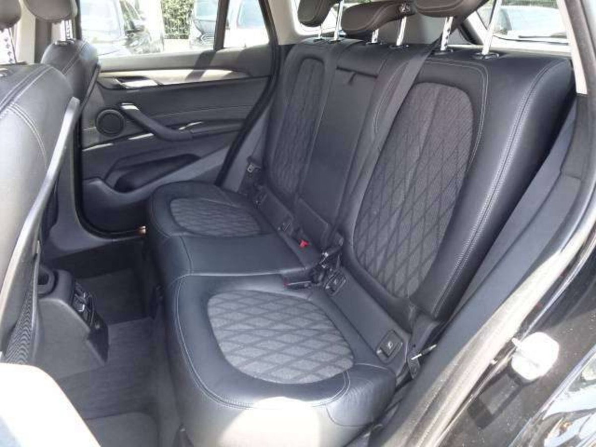 BMW X1 sDrive18i Advantage (12)