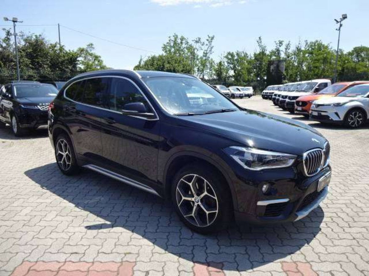 BMW X1 sDrive18i Advantage (3)