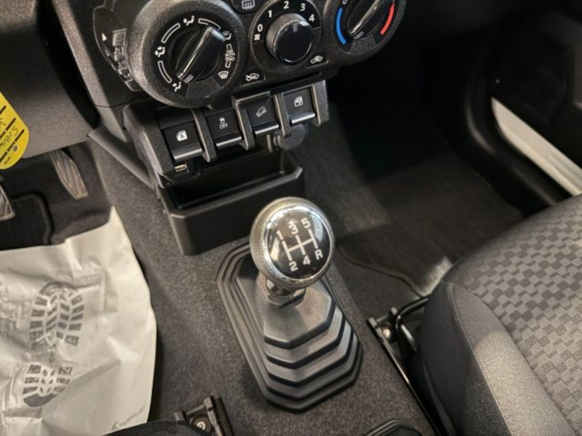 Suzuki Jimny 1.5 Pro 4wd allgrip (11)