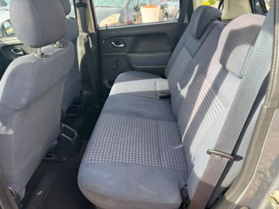 Opel Agila 1.0 12V Enjoy (13)