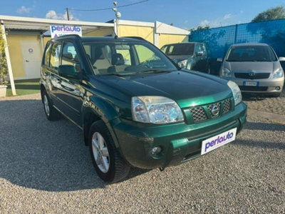 Nissan X-Trail 2.2 dCi Wild 4X2 (2)