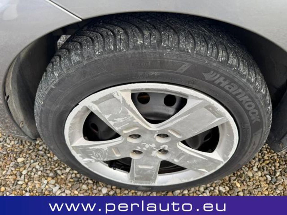 Chevrolet Aveo 1.2 5 porte LT GPL Eco Logic (13)