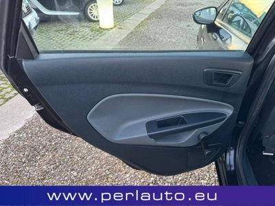 Ford Fiesta 1.4 TDCi 68CV 5 porte Titanium (12)