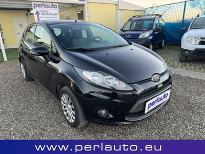 Ford Fiesta 1.4 TDCi 68CV 5 porte Titanium (2)