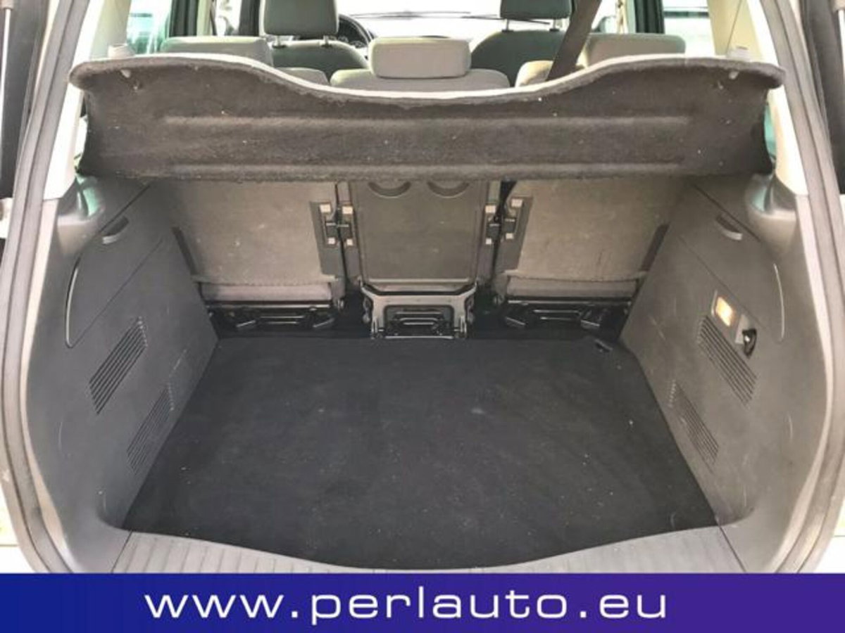 Ford Focus 1.6 TDCi (90CV) Ghia (10)