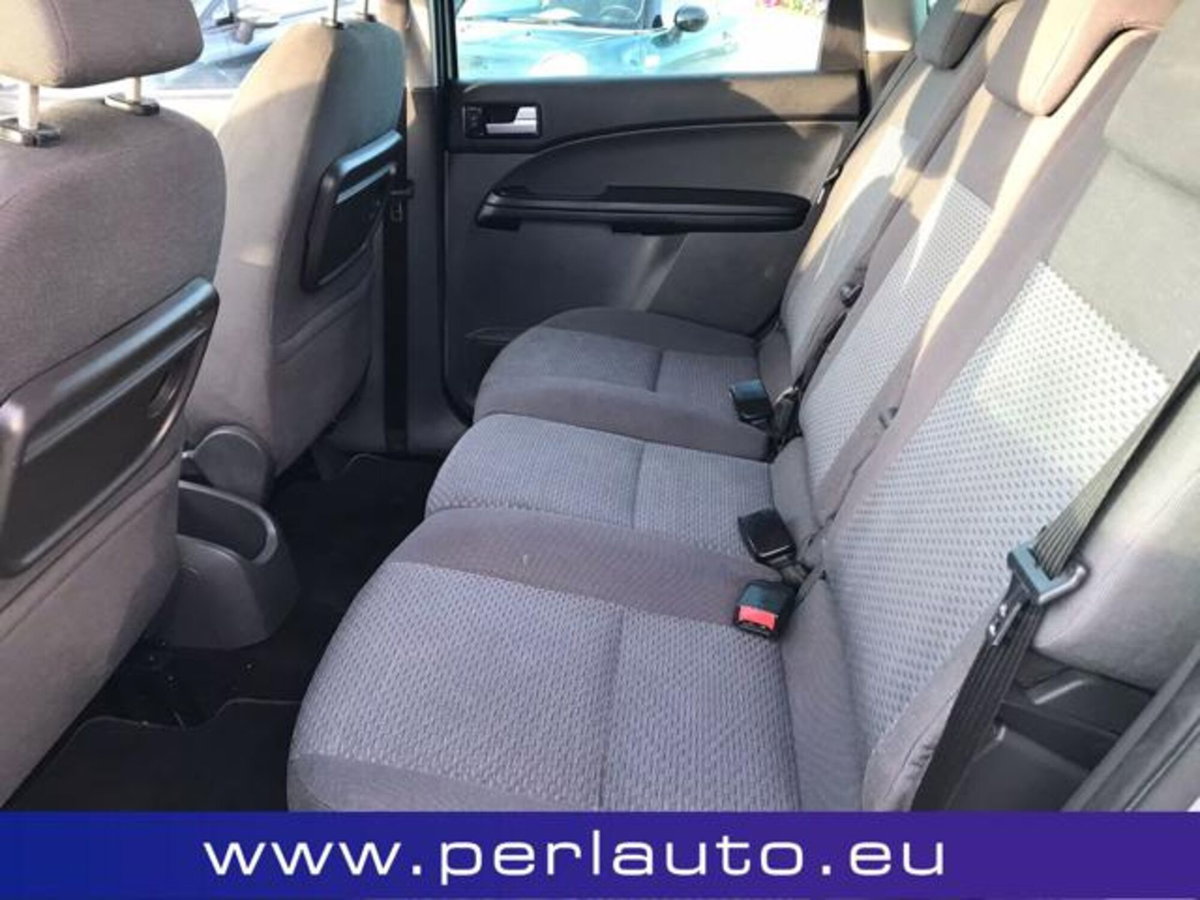 Ford Focus 1.6 TDCi (90CV) Ghia (9)