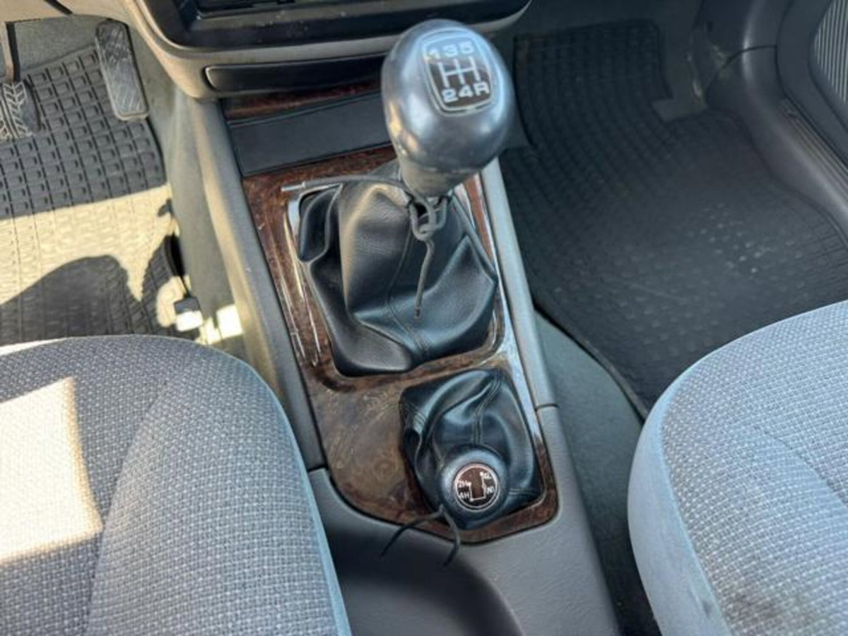 Kia Sportage 2.0i 16V cat Wag. 4x4 (11)