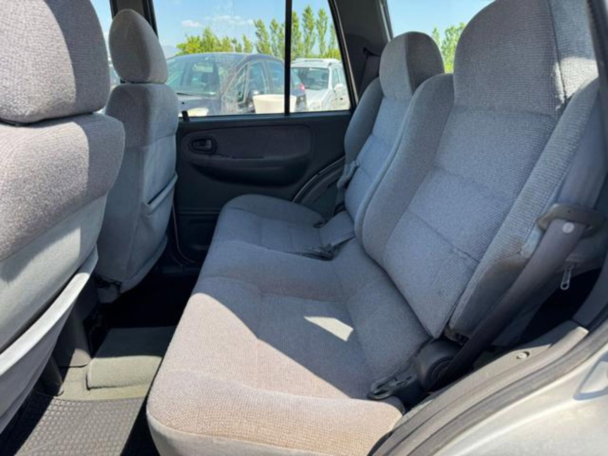 Kia Sportage 2.0i 16V cat Wag. 4x4 (13)