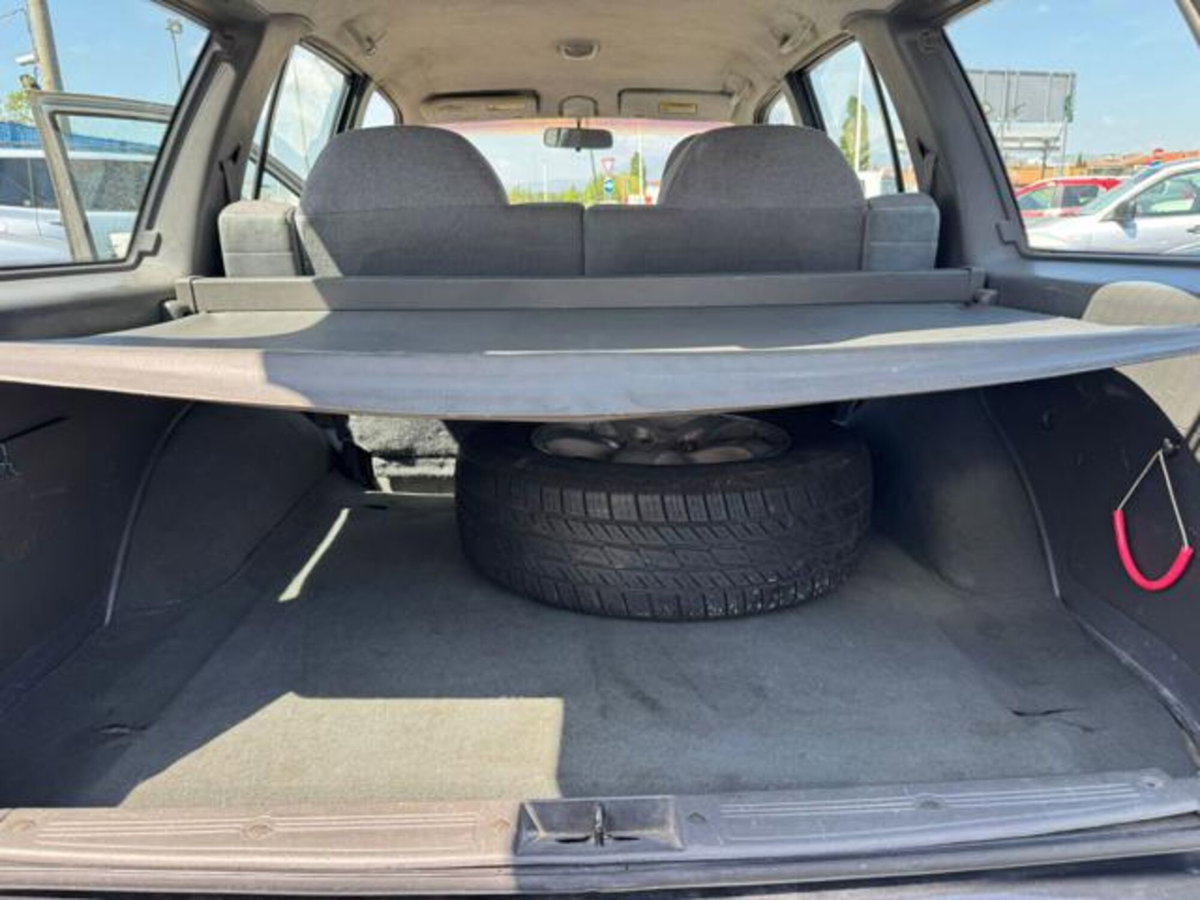 Kia Sportage 2.0i 16V cat Wag. 4x4 (14)