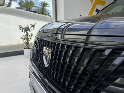 Peugeot 2008 PureTech 100 S&S Allure (11)