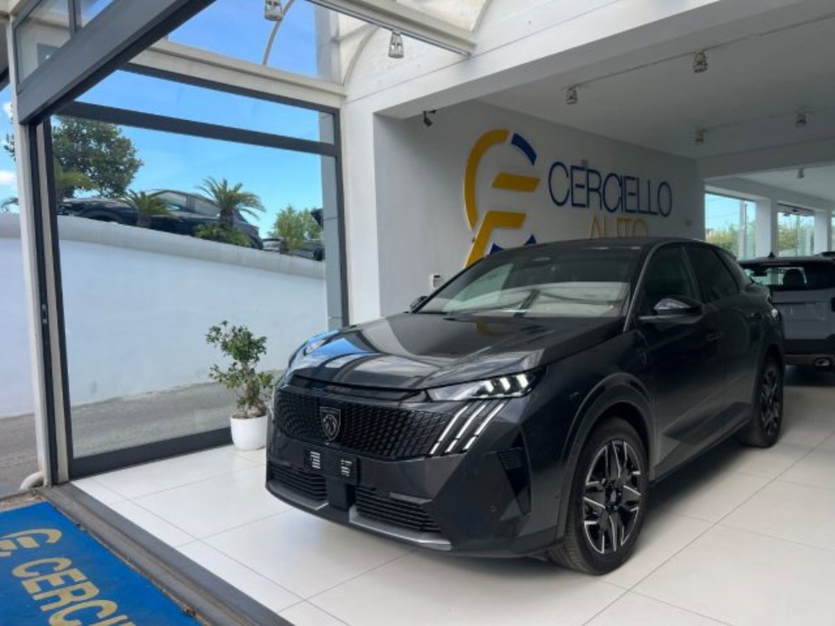 Peugeot 3008 1.2 hybrid GT Exclusive 145cv e-dcs6 (11)