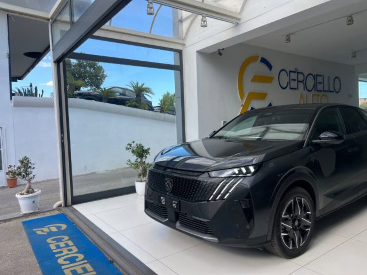 Peugeot 3008 1.2 hybrid GT Exclusive 145cv e-dcs6 (13)