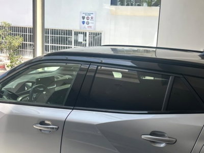 Peugeot 2008 50 kWh GT (12)