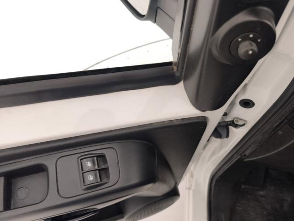 Fiat Fiorino qubo N1 1.3 mjt 95cv ecojet SX E6d-temp (17)