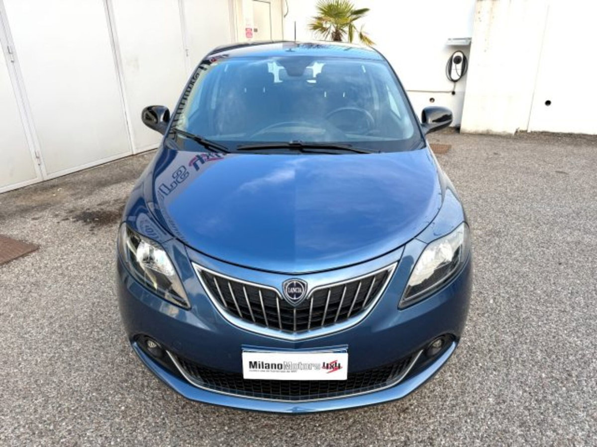 Lancia Ypsilon 1.0 FireFly 5 porte S&S Hybrid Silver Plus (5)
