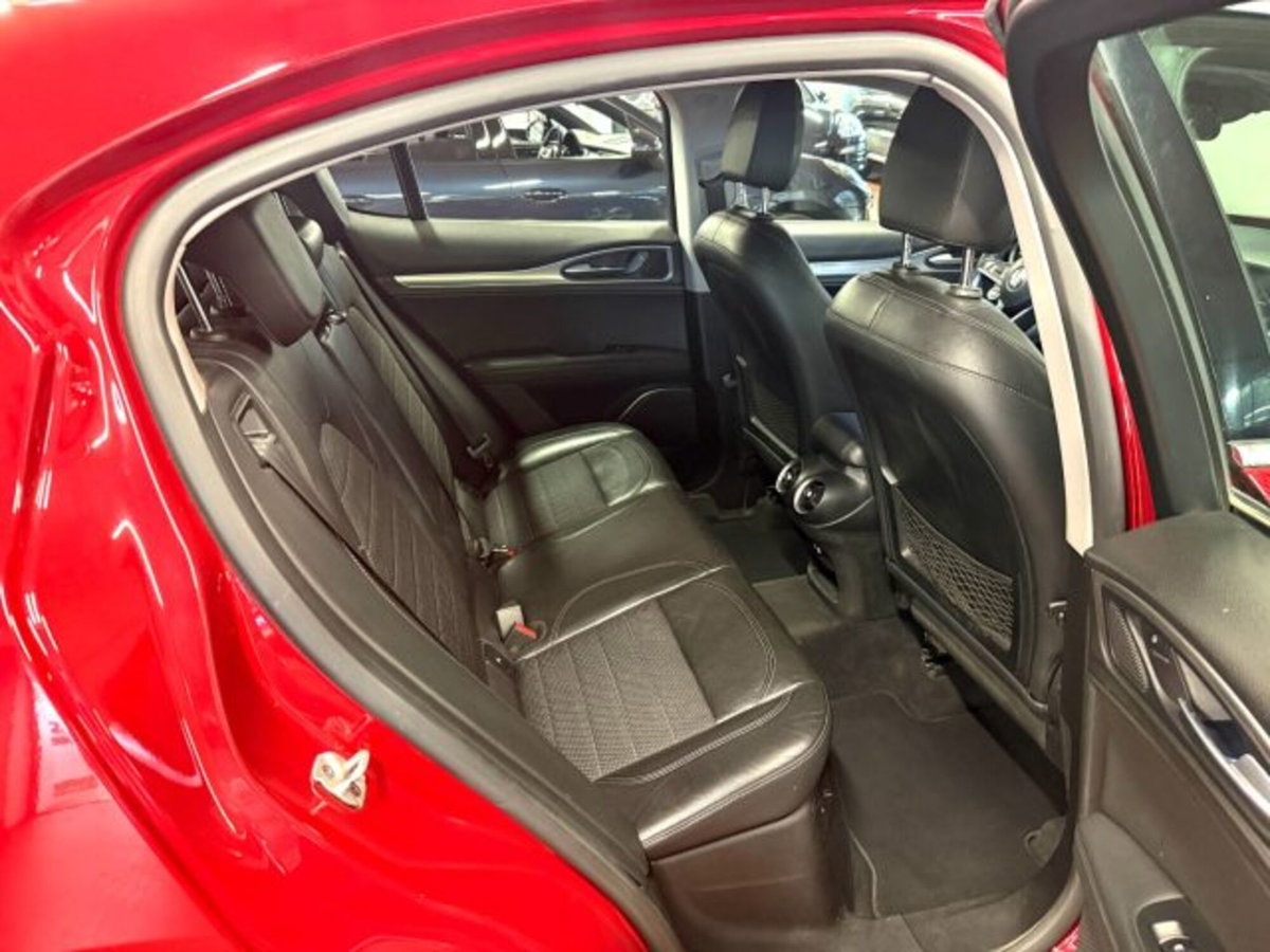 Alfa Romeo Stelvio Stelvio 2.2 Turbodiesel 180 CV AT8 Q4 Super (13)
