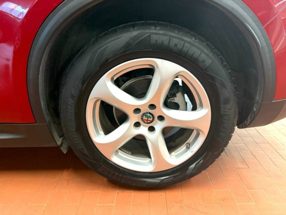 Alfa Romeo Stelvio Stelvio 2.2 Turbodiesel 180 CV AT8 Q4 Super (7)