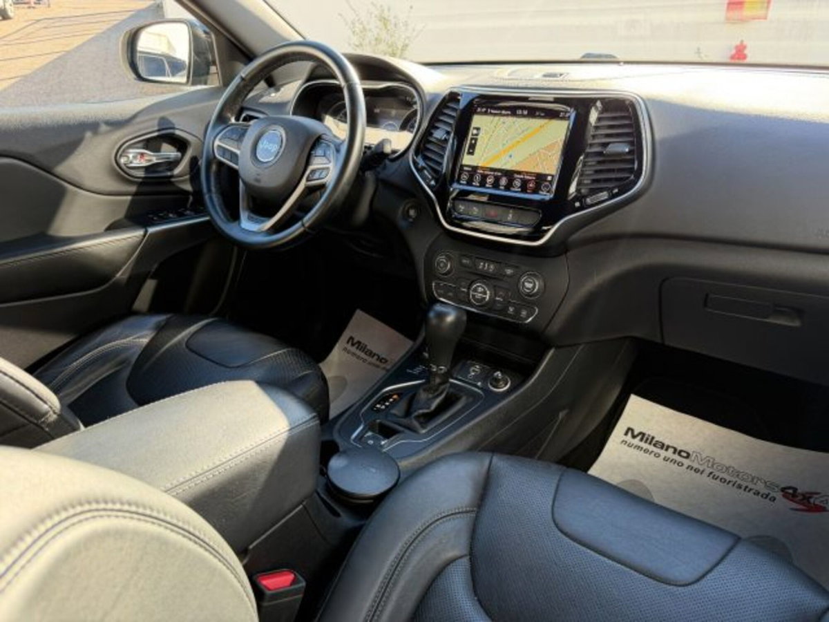 Jeep Cherokee 2.2 Mjt Longitude (11)