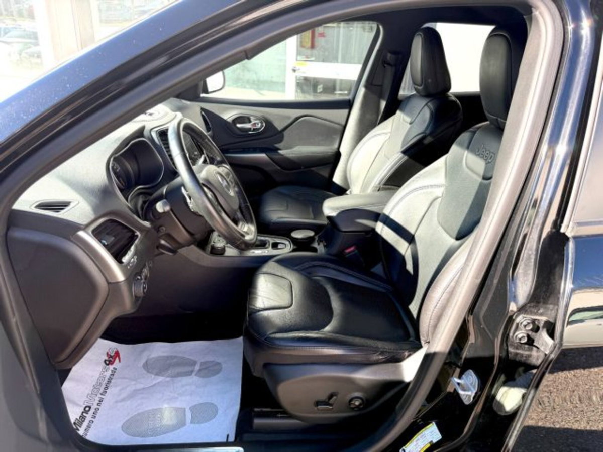 Jeep Cherokee 2.2 Mjt Longitude (8)