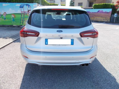 Ford Focus Station Wagon 1.0 EcoBoost Hybrid 125CV Powershift SW ST-Line Design (6)