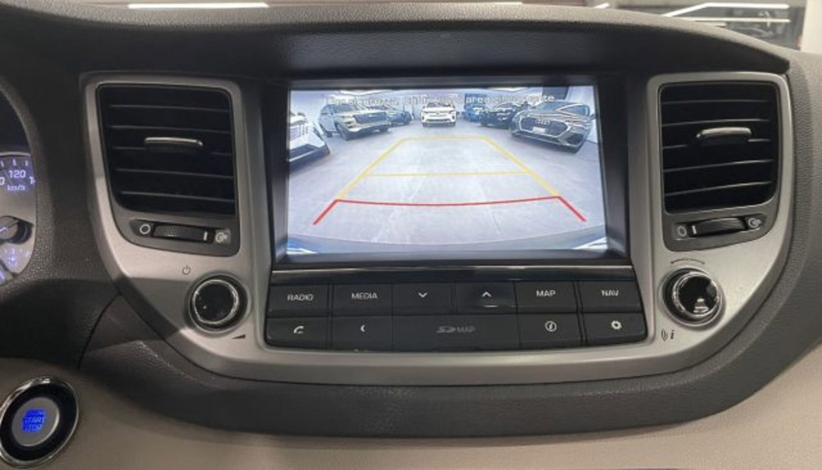 Hyundai Tucson 1.7 CRDi DCT XPossible (11)