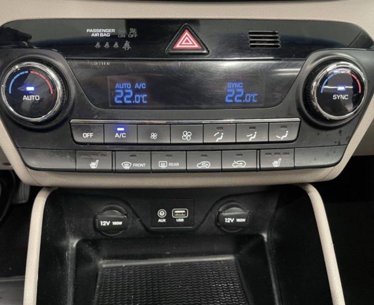 Hyundai Tucson 1.7 CRDi DCT XPossible (14)