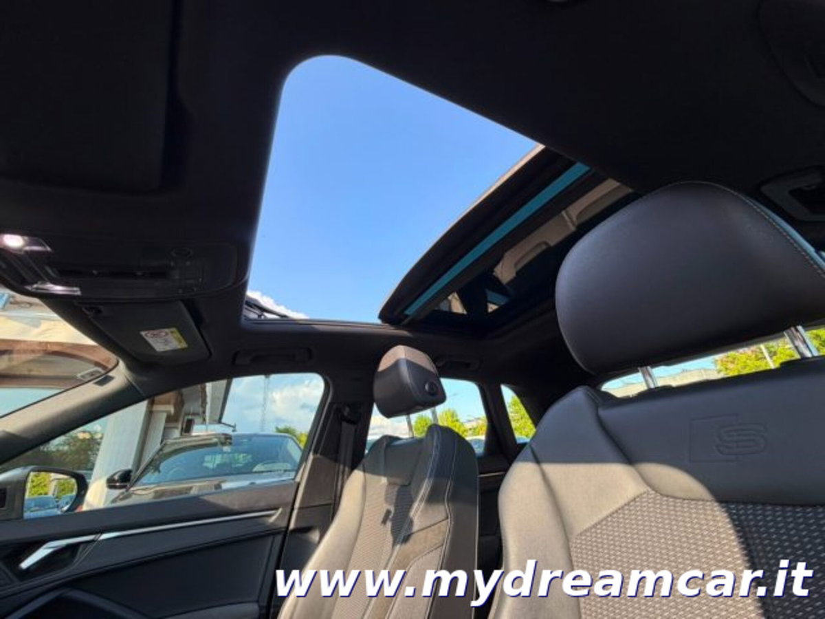 Audi Q3 35 TDI quattro S tronic Business (12)