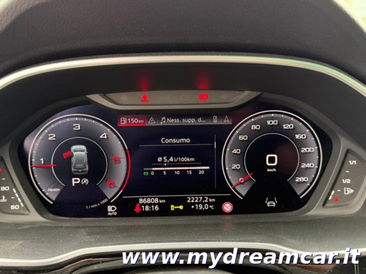 Audi Q3 35 TDI quattro S tronic Business (8)