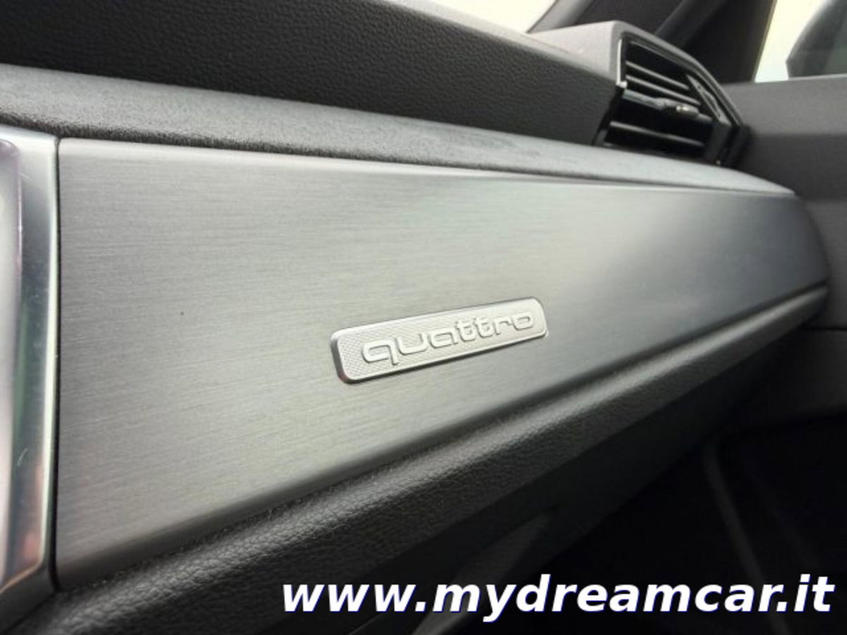 Audi Q3 35 TDI quattro S tronic Business (10)