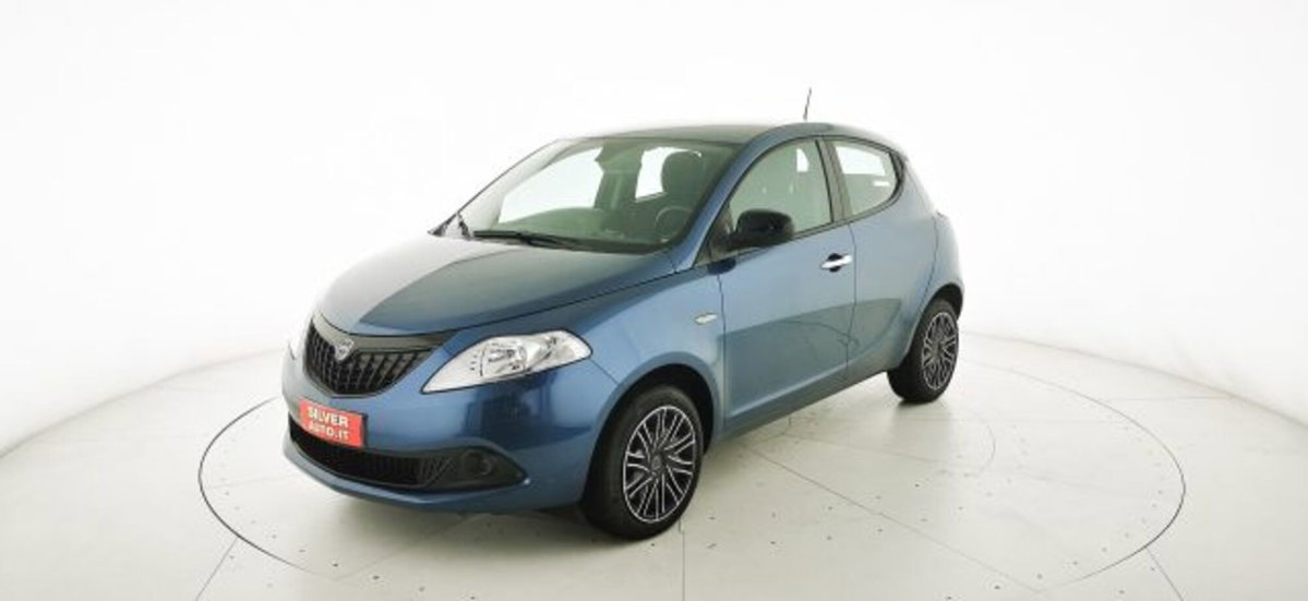Lancia Ypsilon 1.0 FireFly 5 porte S&S Hybrid Gold Plus (3)