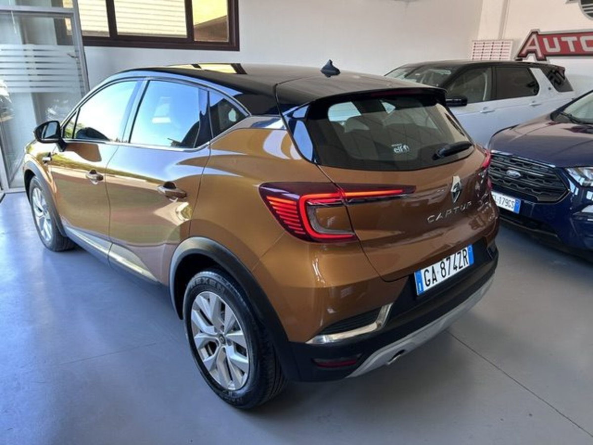 Renault Captur Blue dCi 95 CV Intens (5)
