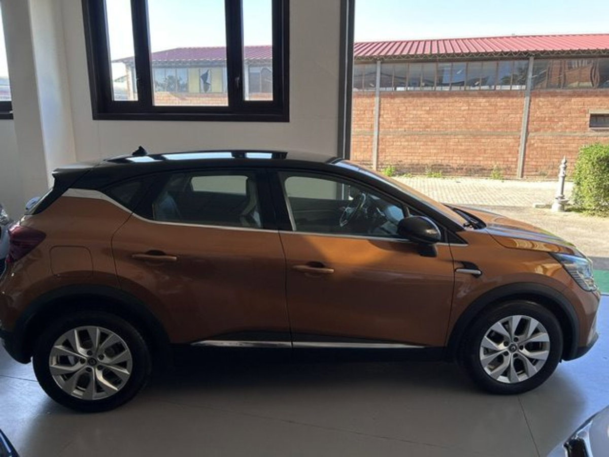Renault Captur Blue dCi 95 CV Intens (9)