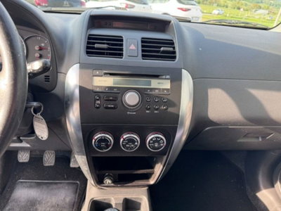 Fiat Sedici 1.6 16V 4x4 Emotion (12)