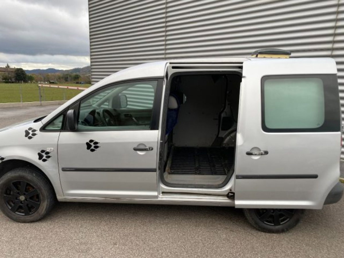 Volkswagen Veicoli Commerciali Caddy 1.9 TDI 105CV 4p. Van Vetrato (14)