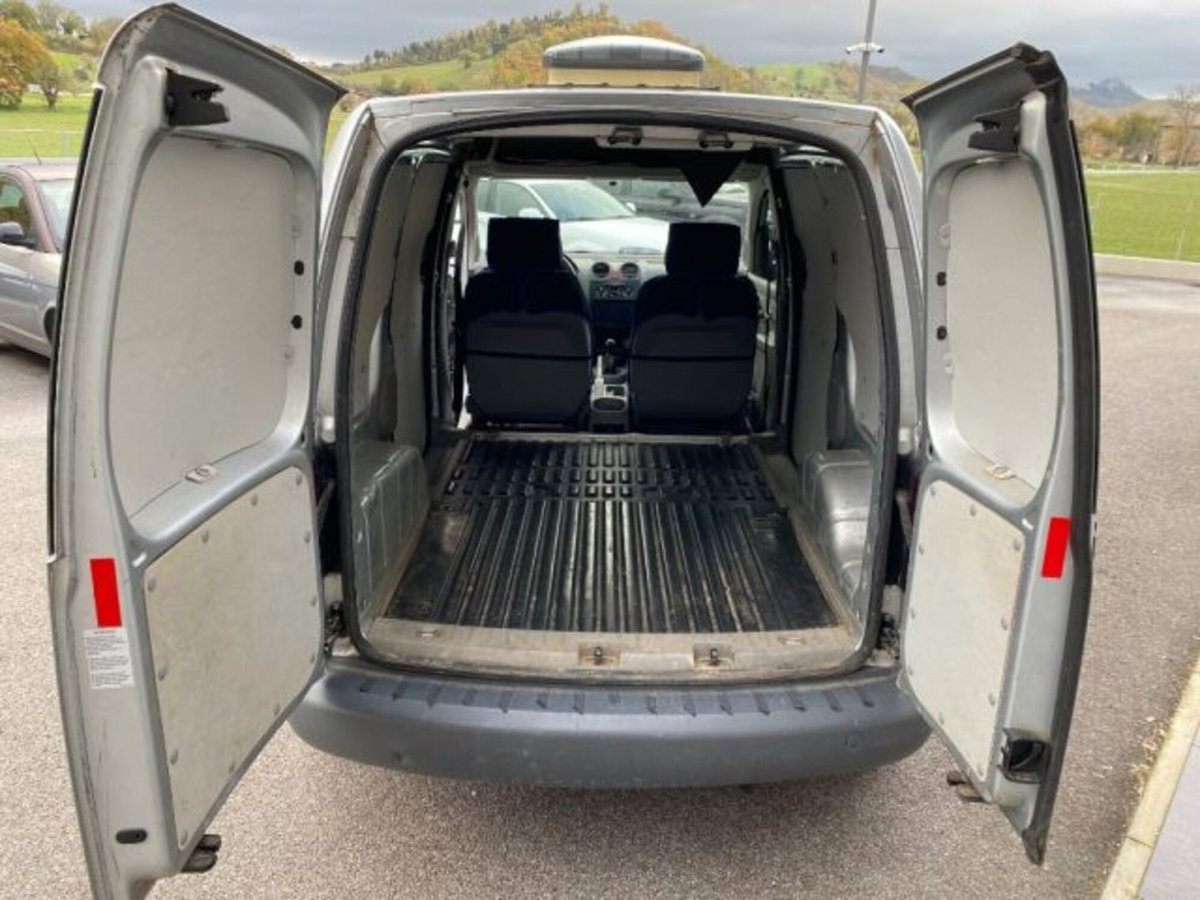 Volkswagen Veicoli Commerciali Caddy 1.9 TDI 105CV 4p. Van Vetrato (17)
