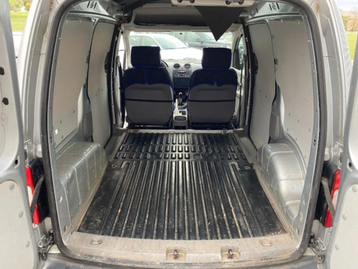 Volkswagen Veicoli Commerciali Caddy 1.9 TDI 105CV 4p. Van Vetrato (9)