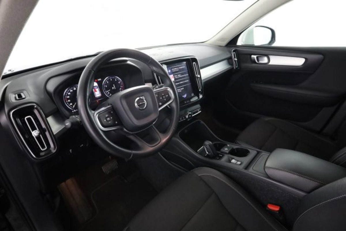 Volvo XC40 T4 AWD Geartronic Momentum