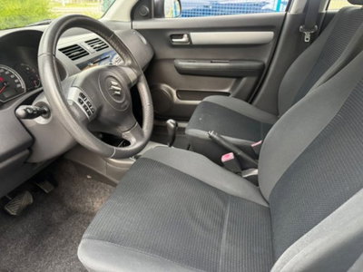 Suzuki Swift 1.3 3p. GL Safety Pack (9)
