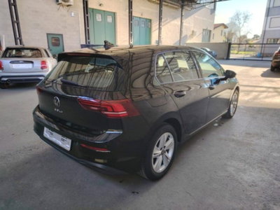 Volkswagen Golf 2.0 TDI SCR Life (7)