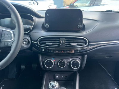 Fiat Tipo Station Wagon Tipo 1.6 Mjt S&S SW City Life (10)