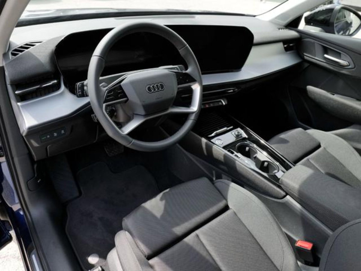 Audi Q3 Sportback 2.0 tdi S line edition 150cv s-tronic (6)