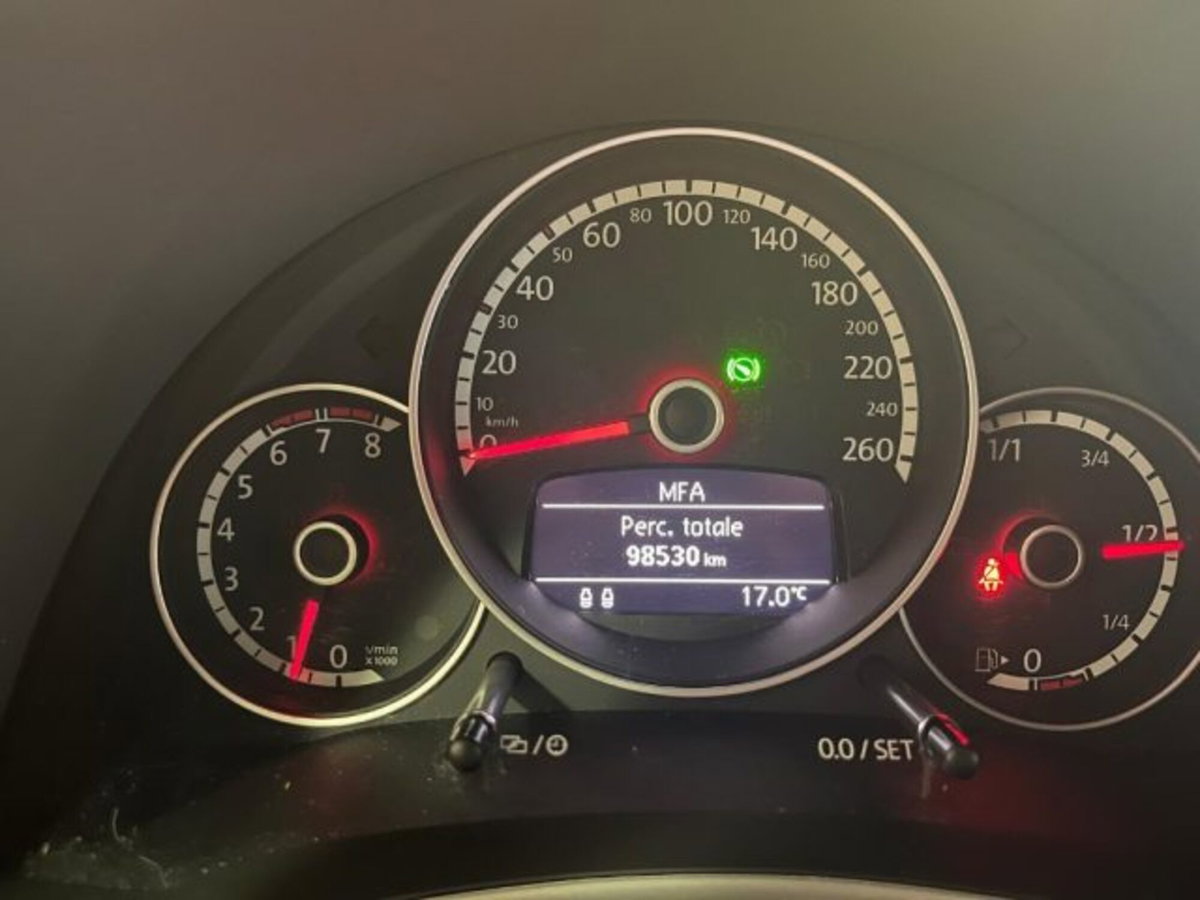 Volkswagen Maggiolino 1.2 TSI Design (13)