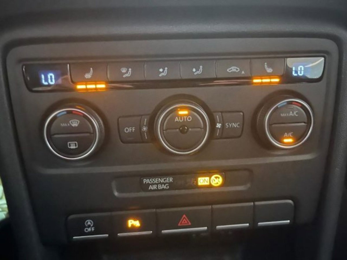Volkswagen Maggiolino 1.2 TSI Design (16)