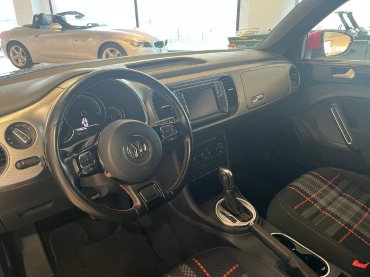 Volkswagen Maggiolino 1.2 TSI Design (9)