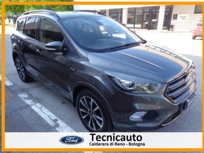 Ford Kuga 1.5 TDCI 120 CV S&S 2WD ST-Line (8)