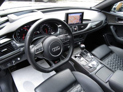 Audi RS 6 Avant 6 4.0 TFSI quattro tiptronic (12)