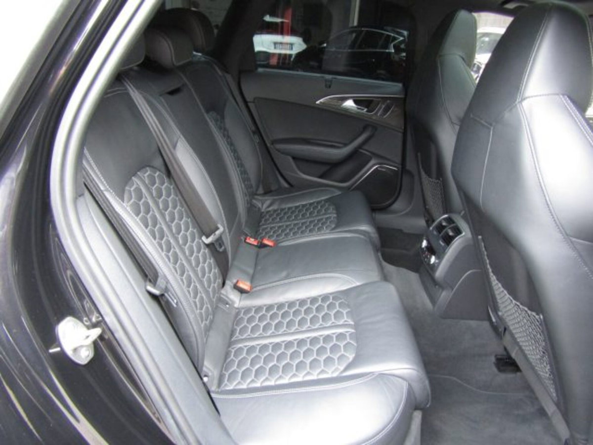 Audi RS 6 Avant 6 4.0 TFSI quattro tiptronic (18)