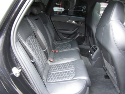 Audi RS 6 Avant 6 4.0 TFSI quattro tiptronic (18)